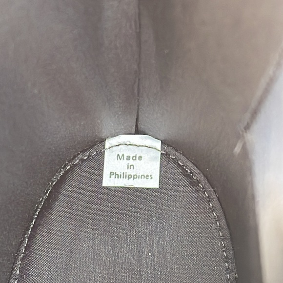 Chic Purse - Picture 10 of 12